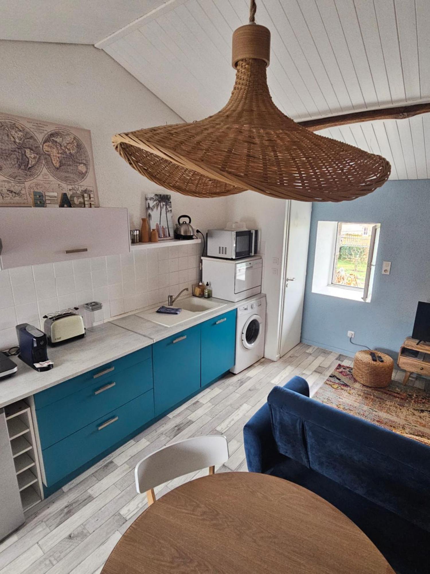 Dans Les Airs, Avec Parking Appartement